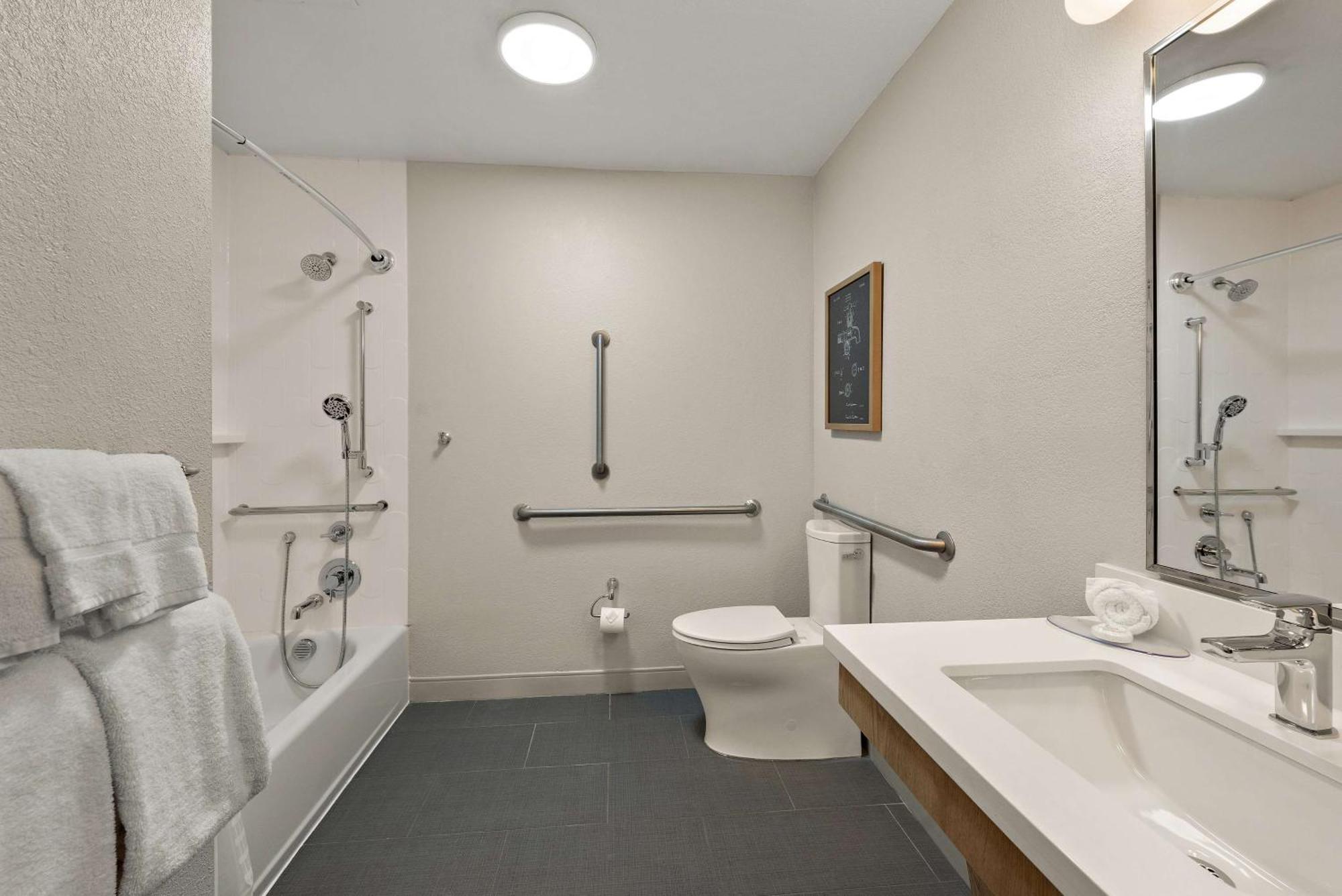 Sonesta Simply Suites Irvine East Foothill Lake Forest Zewnętrze zdjęcie